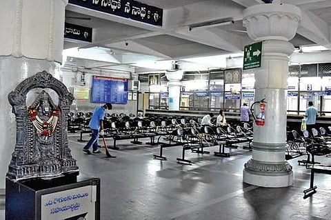 The outpatient ward of SVIMS wears a deserted look on Tuesday | Madhav K