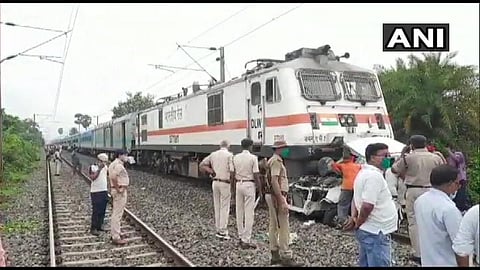 As per the press release issued by the Railways, a vehicle collided with train number 02365, Patna Ranchi Janshatabdi Special while attempting to illegally cross the railway tracks. (Photo | ANI)