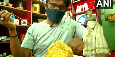 Kovai goldsmith makes facemask using gold, silver strings