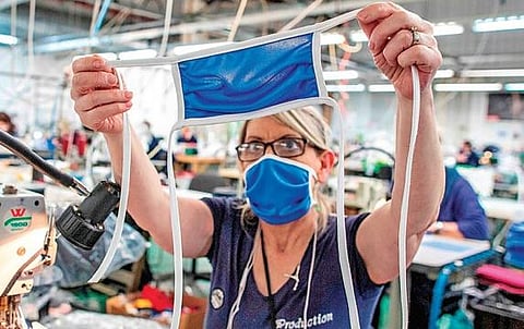 Well-fitted homemade masks with multiple layers of quilting fabric have proved to reduce the number of droplets significantly