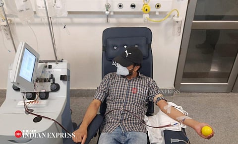Plasma donors donate at Delhi plasma bank. (Photo| EPS)