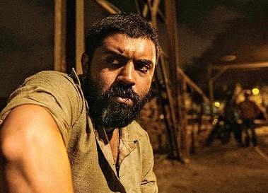 Nivin Pauly in 'Moothon'