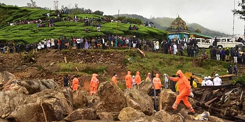 Fire Force and NDRF teams during rescue operation at Pettimudi. (Photo | Albin Mathew, EPS)