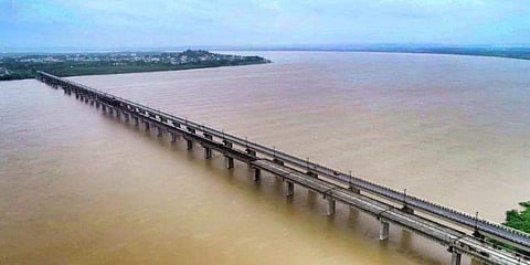 Godavari floods at Bhadrachalam following heavy rains in Telangana. (Photo | EPS)