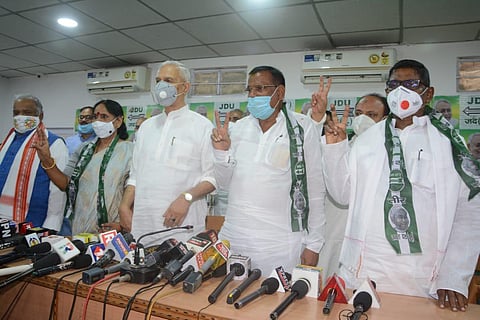 The RJD MLAs after joining the JDU in Patna on Monday (Photo | Ranjit K Dey)