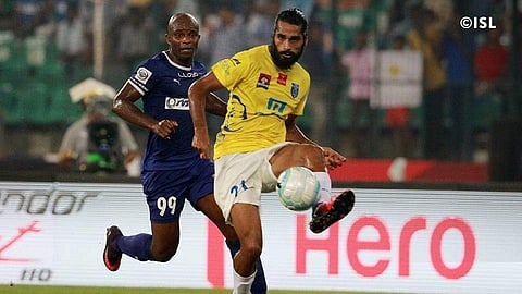 Sandesh Jhingan during an ISL match for Kerala Blasters FC. (Photo: ISL website)