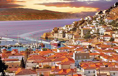 Reading the book is like taking a peek into the hedonistic lifestyle of a beautiful and confused bygone era.