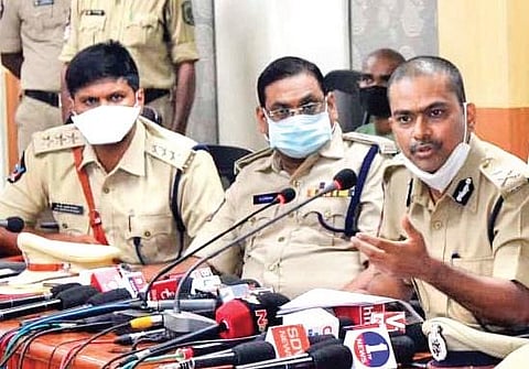 Commissioner of Police Manish Kumar Sinha addressing a news conference in Vizag. (Photo | Express)