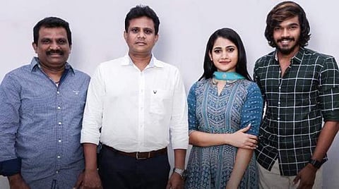 Losliya with the team members of her next movie.