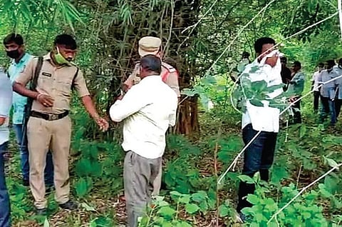 Police conduct combing operations in Kagaznagar division of Kumrambheem Asifabad district on Sunday