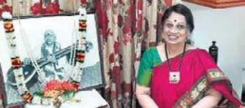 His disciple-daughter and noted veena artiste Emani Kalyani organised a function at her home in Hyderabad.