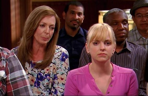 Anna Faris and Allison Janney in Mom.