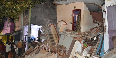 The collapsed building in Coimbatore. (Photo | EPS)