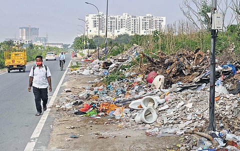 Residents also said they did not see the purpose of the tax as garbage collection was poor in the suburbs| DEBADATTA MALLICK