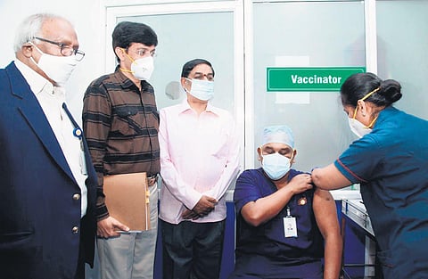 Health Secretary Dr J Radhakrishnan inaugurating the vaccination drive at SIMS hospital, Vadapalani in Chennai, on Tuesday | Express