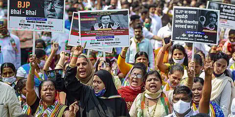Congress supporters participate in a protest march against Republic TV Editor-in-chief Arnab Gosswami over his leaked WhatsApp chats. (Photo| PTI)