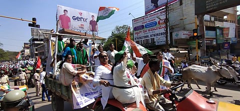 Farmers in Karnataka take out tractor rally. (Photo| EPS)