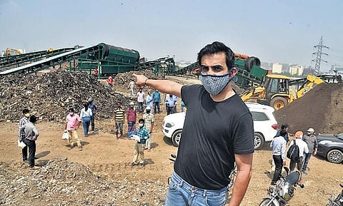 MP Gautam Gambhir during inauguration of trommel machines to speed up removal of solid waste at the Ghazipur landfill site in New Delhi (File Photo | Parveen Negi, EPS)