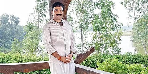 Pankaj Tripathi in 'Kaagaz' (Photo| IMDb)