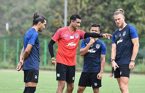 Bengaluru FC Interim Head Coach Naushad Moosa and the players in training at the Dempo SC training facilities in Carambolim, Goa, on Friday. (Photo | BFC media)