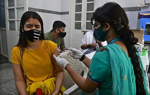 A health worker administers the vaccine for COVID-19. (Photo | Ashishkrishna HP, EPS)