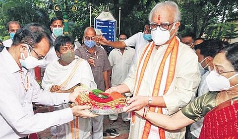 MANSAS Trust chairman Ashok Gajapathi Raju presented traditional silk robes to the presiding deity, who is hailed as the sister of Vizianagaram kings. (Photo| EPS)