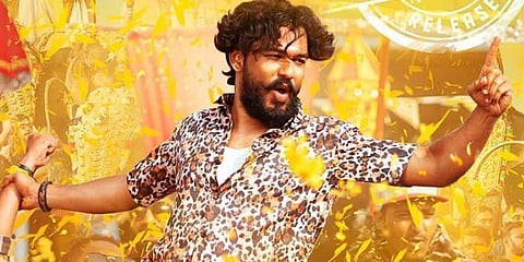 A still from 'Sivakumarin Sabadham'.