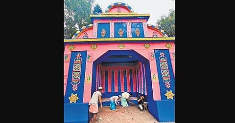 Hindu-Muslim Lakshmi Puja in Bengal village