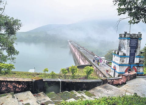 Water being released from the Mullaiperiyar dam, which is situated in Kerala and operated by Tamil Nadu. (Photo | Express)