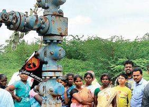 File photo of people gathered at ONGC exploratory well at Nallankollai near Neduvasal | Express
