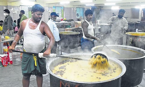 A corporation kitchen in Kodambakkam | ashwin prasath