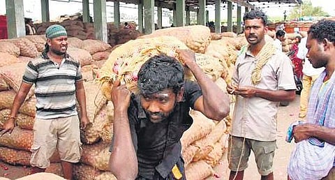 The Agri commission has asked the state to take measures to strengthen APMCs