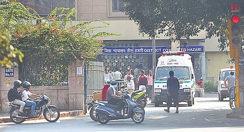 View outside Tis Hazari court (Photo | EPS/Arun Kumar)