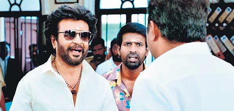 Still from 'Annaatthe'