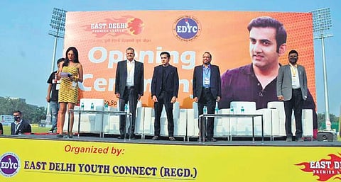 The toss being coined after the opening ceremony of the tournament