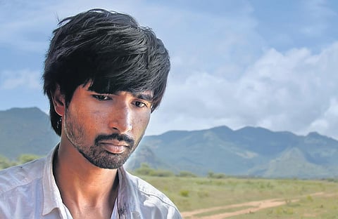 A still from Kayamai Kadakka