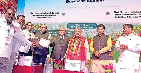 Oil palm farmers receive FPO registration certificates in presence of Union Agriculture Minister Narendra Singh Tomar and State Agriculture Minister S Niranjan Reddy