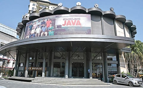 Shenoys theatre after a multiplex makeover | Albin Mathew