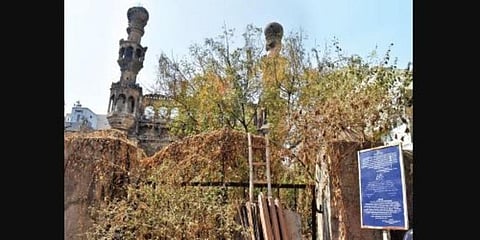 The 400-year-old Qutb Shahi mosque is in a dilapidated state. (Photo | S Senbagapandiyan, EPS)