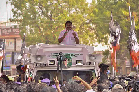 Tamil Nadu Chief Minister Edappadi K Palaniswami addressing in a public meeting in Tirunelveli. (Photo | Express)