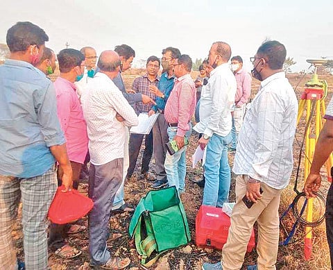 Officials of Odisha and West Bengal surveying the border | Express
