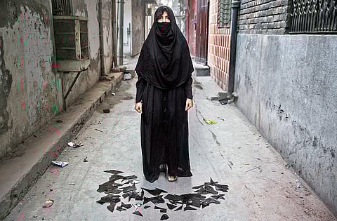 Nida Mehboob’s ‘Shadow Lives.