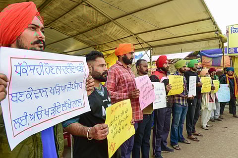 Thousands of agitating farmers, mostly from Punjab, Haryana and western Uttar Pradesh, have been camping at three Delhi border points --- Singhu, Tikri and Ghazipur --- for over 70 days. (Photo | PTI)