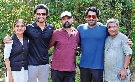 Naradan is Tovino’s third film with Aashiq after Mayaanadhi and Virus.