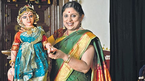 Anupama Hoskere is organising a tour to show people what happens behind the scenes during a puppet show