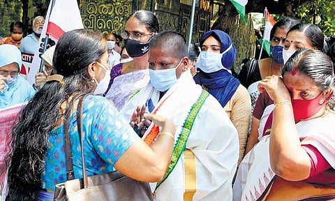 Mother of the two minor girls who were allegedly raped and found dead in Walayar addressing the public in Kozhikode | File pic (Right) K K Rema