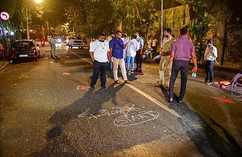 CFSL team with NIA recreate the crime scene by taking Sachin Vaze to the spot where the explosive-laden Scorpio was found outside Antilla on February 25. (Photo | PTI)