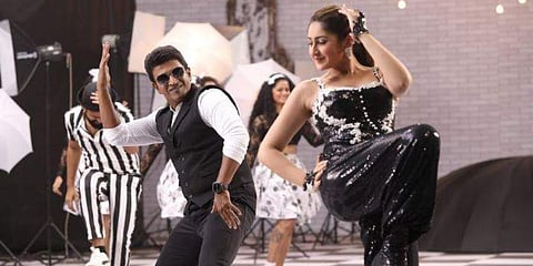 A still from Puneeth Rajkumar and Sayyeshaa-starrer 'Yuvarathnaa'.