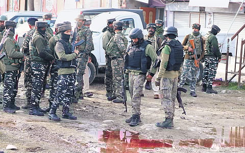 Security personnel at the site of militant strike in Lawaypora on the outskirts of Srinagar on Thursday | Zahoor Punjabi