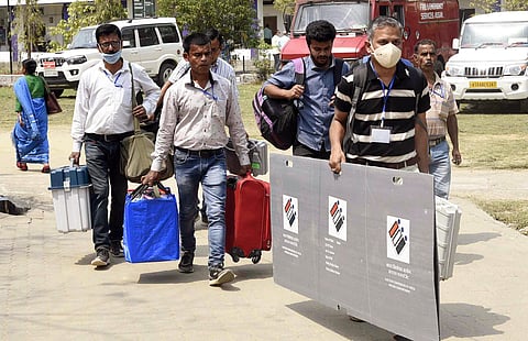 Fate of Champai, son and 6 ministers of Hemant govt at stake in 1st phase